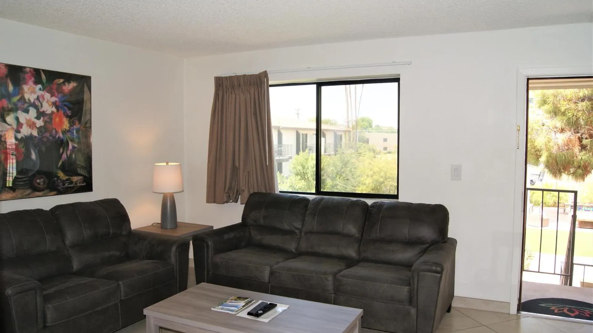 232 Fully Furnished 1Br Suite-Prime Location Скоттсдейл Апартаменты